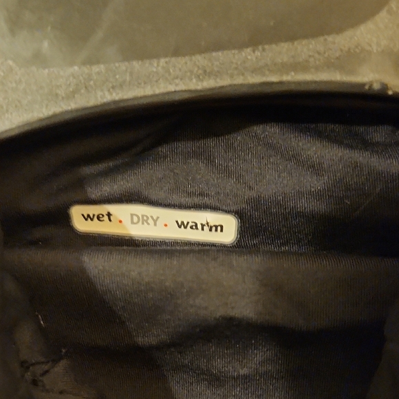 Lululemon Athletica Black Utility Jacket with Intricate Design - Picture 2 of 6